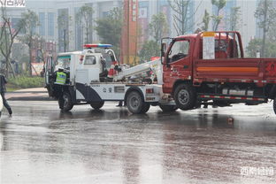 大安區(qū)2014年度道路危險(xiǎn)貨物運(yùn)輸暨校車(chē)安全事故應(yīng)急演練紀(jì)實(shí) 強(qiáng)化安全防線(xiàn)，守護(hù)生命之路